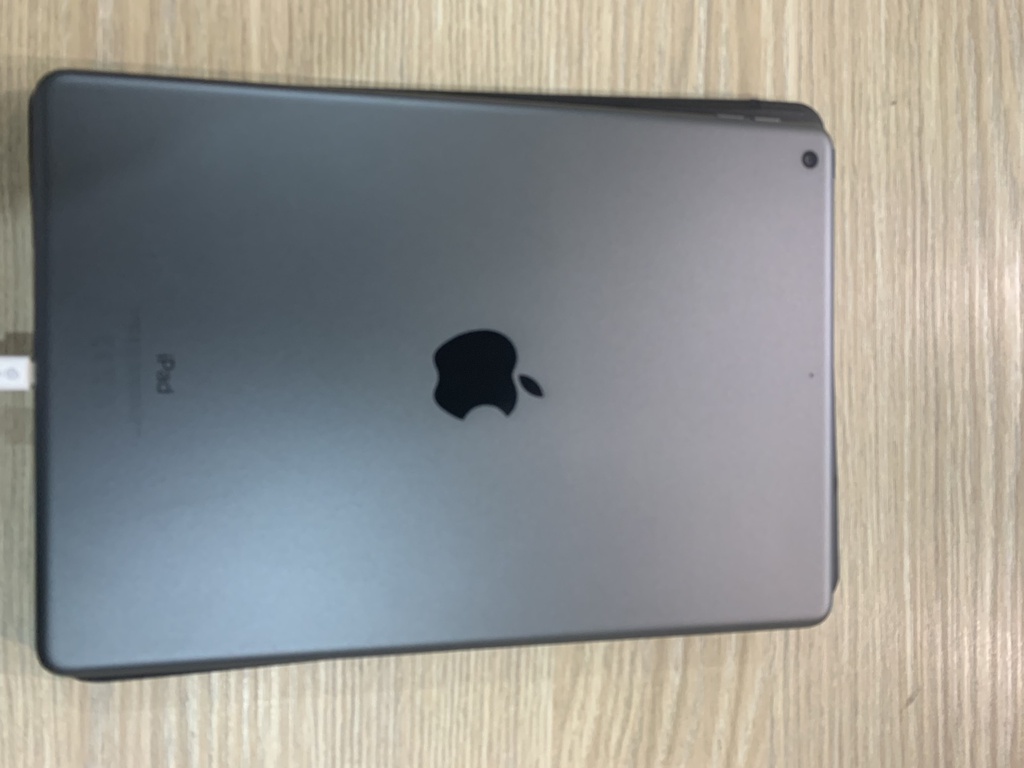 Apple iPad 7th Gen 10.2&quot; with WiFi 32GB- Space Gray (2019 Model) - Pre-Owned - Grade A - 3 Months Warranty